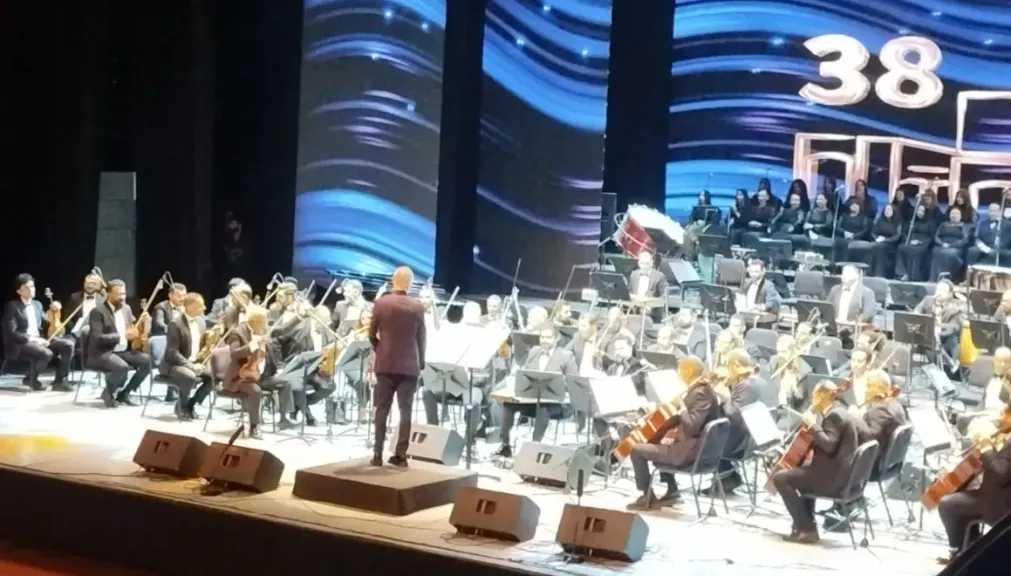فنون